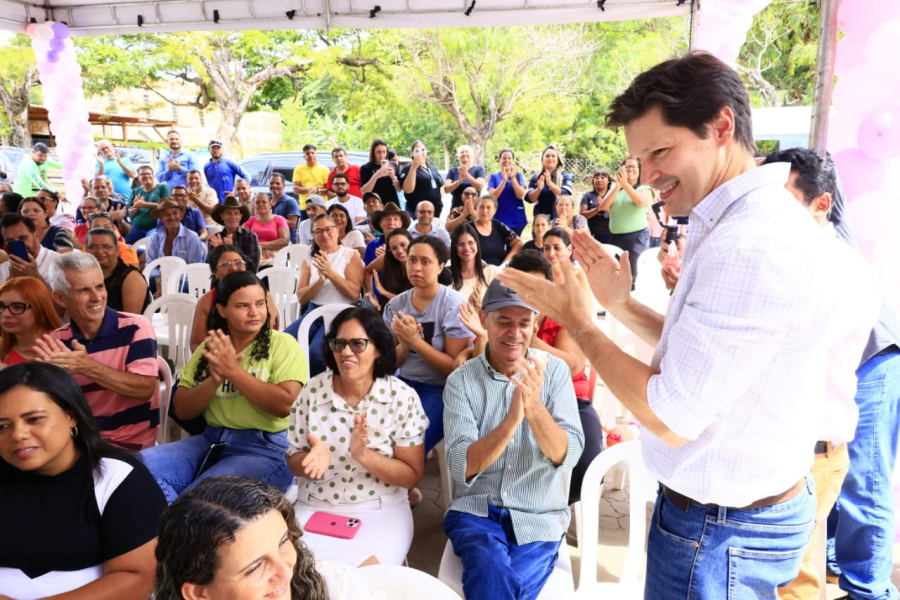 “Aprendiz do Futuro abre portas e prepara jovens para mercado de trabalho”, afirma Daniel Vilela