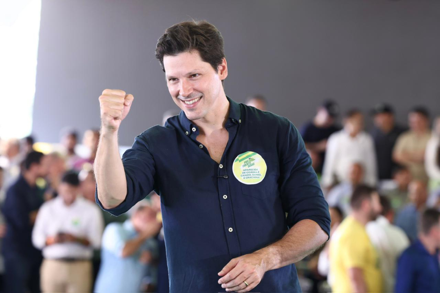 Daniel Vilela abre vantagem e lidera em Goiás