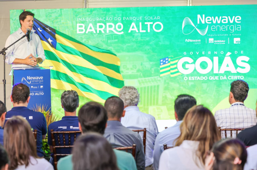 “Goiás segue abrindo portas para novos investimentos”, afirma Daniel Vilela em inauguração de usina fotovoltaica