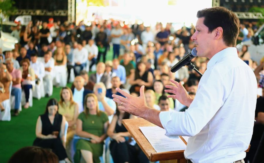 Daniel Vilela entrega veículos do Goiás do Crescimento a 56 municípios goianos