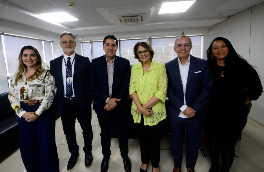 Senadora Damares Alves e governo articulam conclusão de obras no HRAN