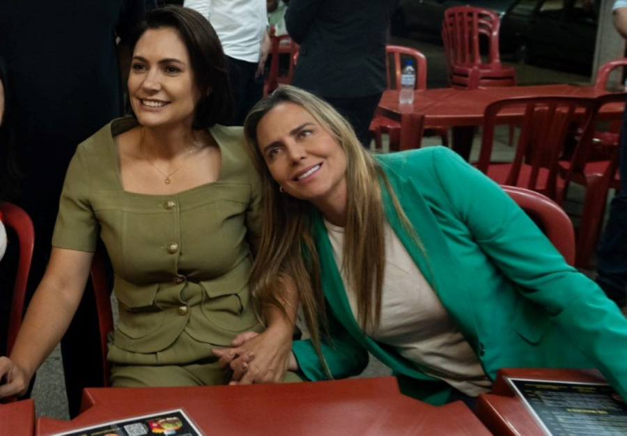 Michelle Bolsonaro contesta pré-candidatura de Izalci ao Buriti e reforça alinhamento do PL com Celina Leão