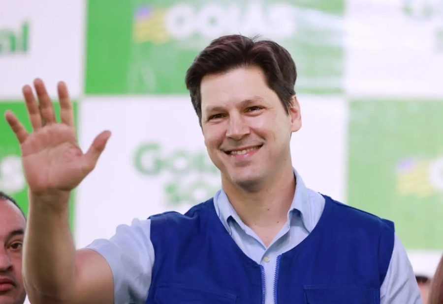 Daniel Vilela dispara na frente e consolida favoritismo em Goiás enquanto adversários enfrentam resistência do eleitor
