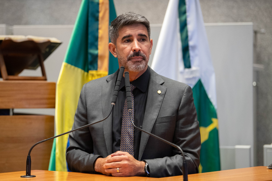 CLDF aprova projeto de Roosevelt Vilela para reforçar tabela do SUS e acelerar atendimento no DF
