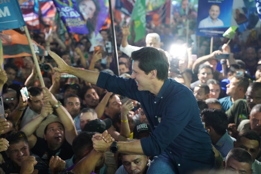 Daniel Vilela cresce, atinge 45% e abre 23 pontos sobre Marconi em Goiás